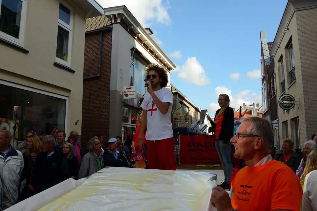 ../Images/Donderdag kermis 042.jpg